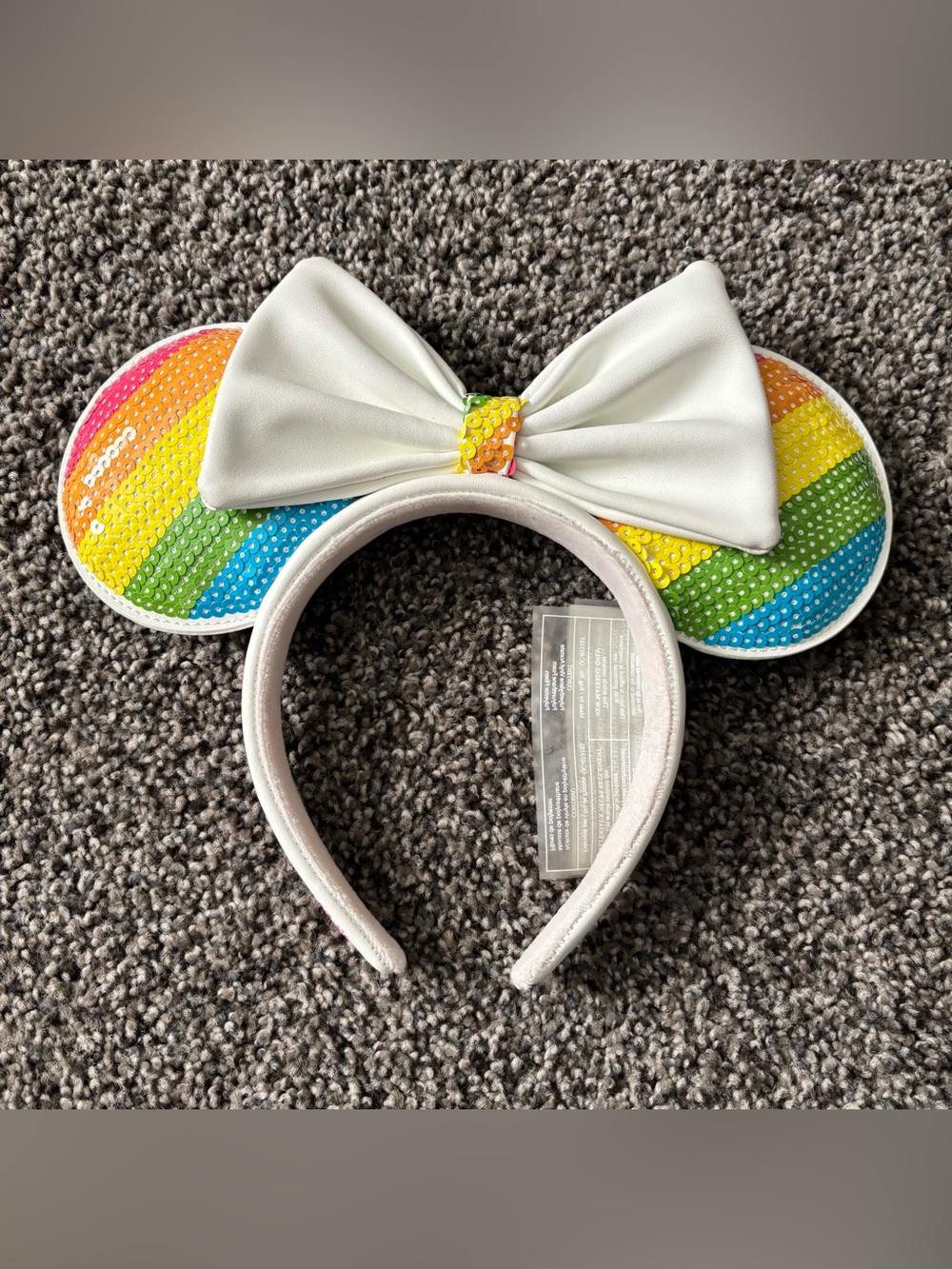 NWT Disney Loungefly Minnie Mouse Rainbow Headband